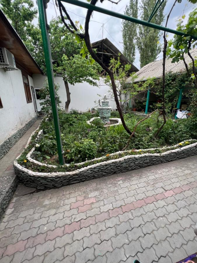 Lovely Home For You Osh Exterior foto